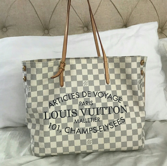 Louis Vuitton Handbags - Louis Vuitton Damier Azur Cabas Adventure